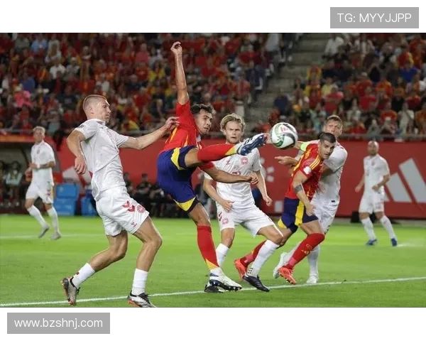 皇马中场引援遇挫：阿隆索钦点苏比门迪遭拒，战术需求与高层决策冲突(1)